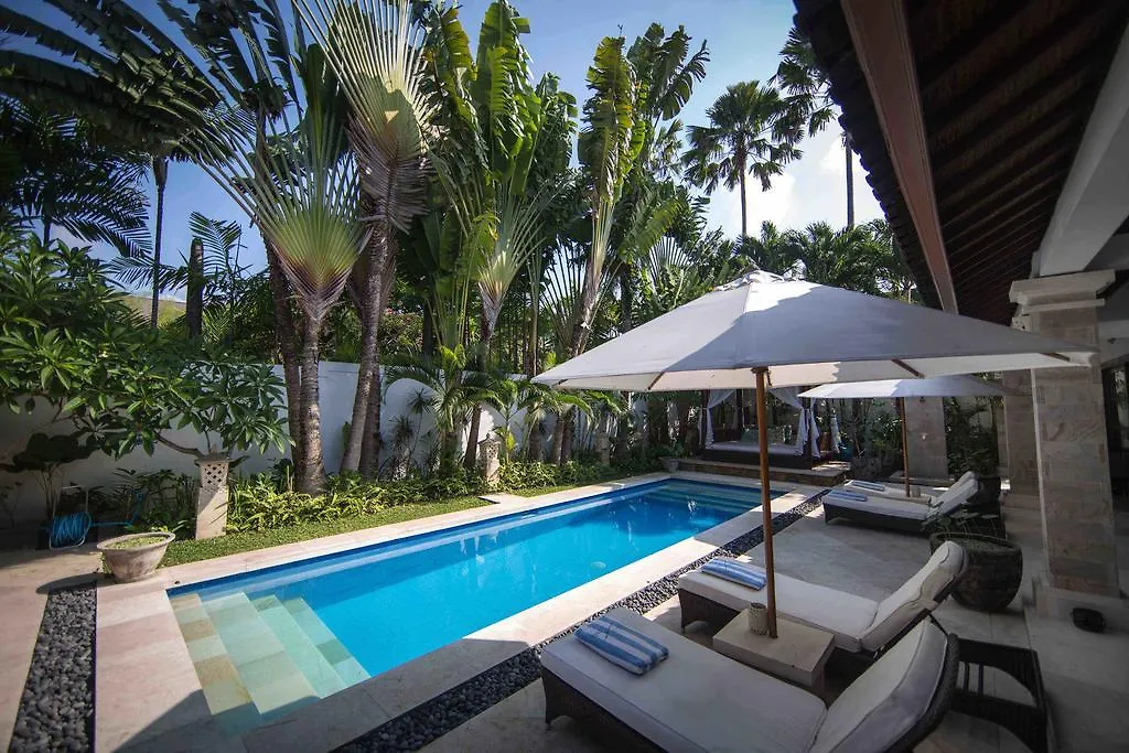 Villa Alu Lima Seminyak